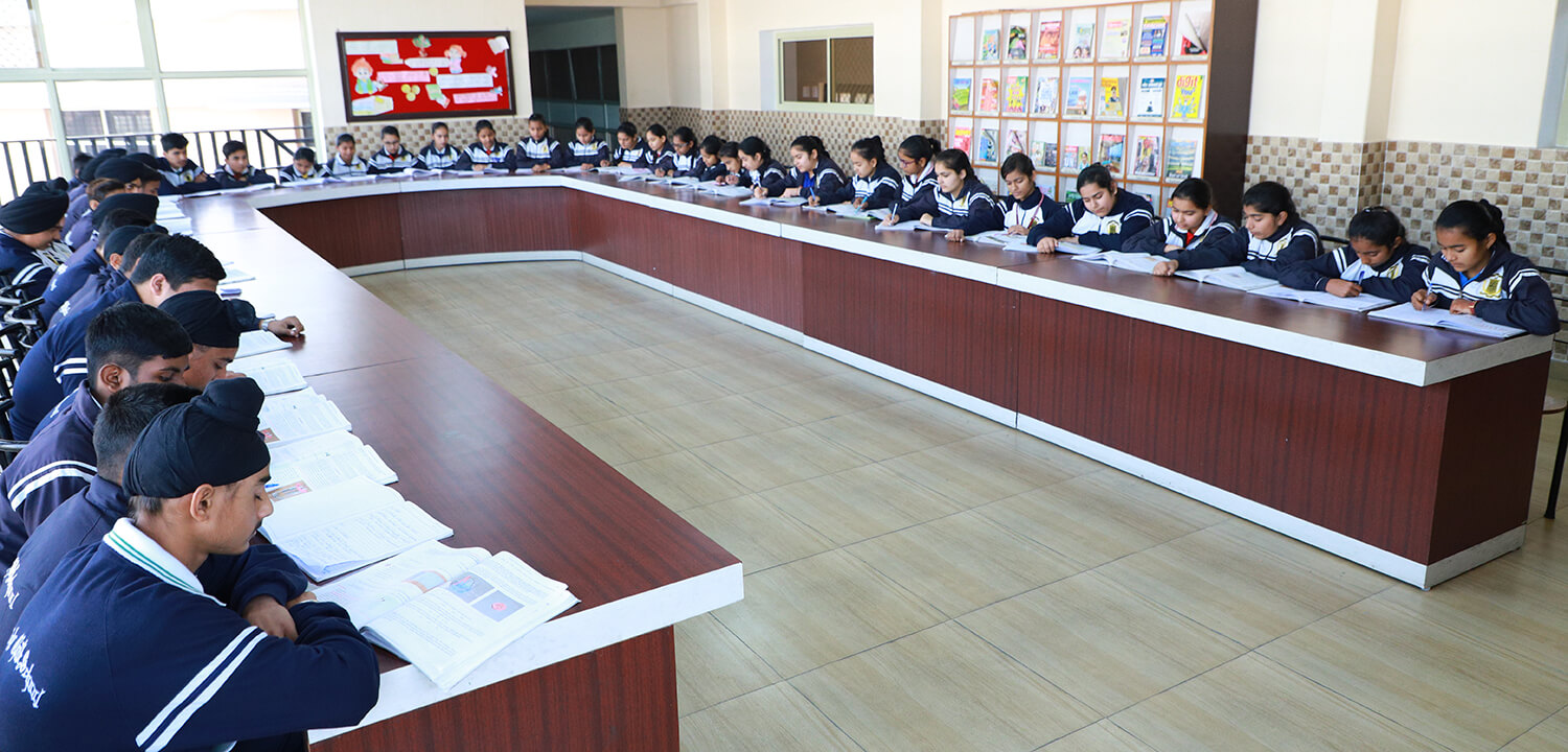 Best School In Rampur