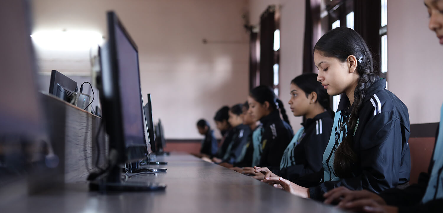 Best Schools In Rampur
